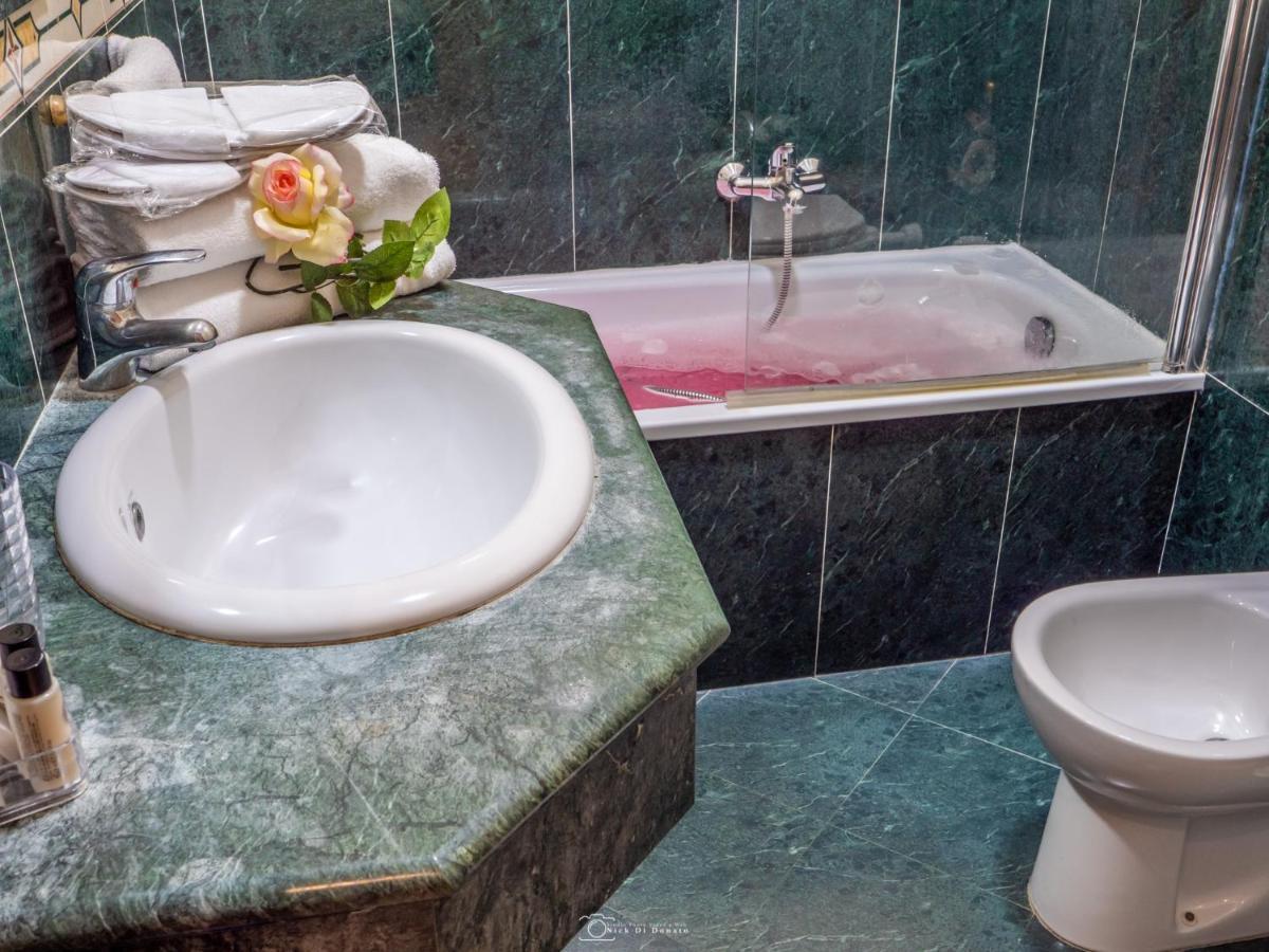 Hotel Suite Caesar Roma Eksteriør bilde