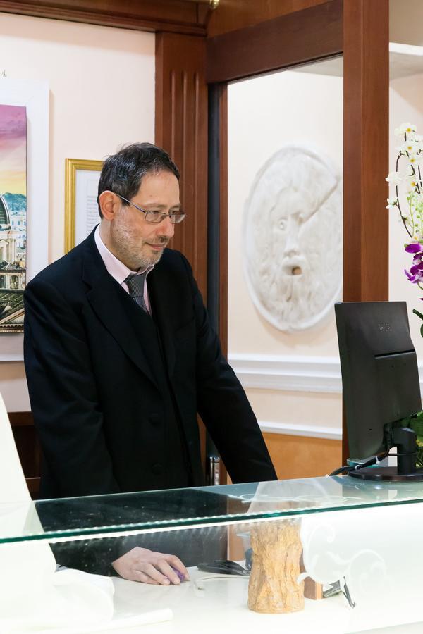 Hotel Suite Caesar Roma Eksteriør bilde